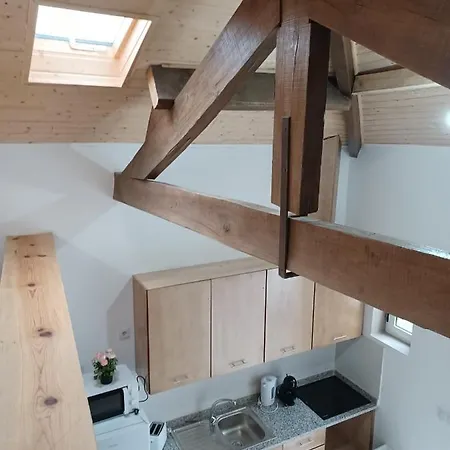 Appartamento Enjoy Campanha 4 *